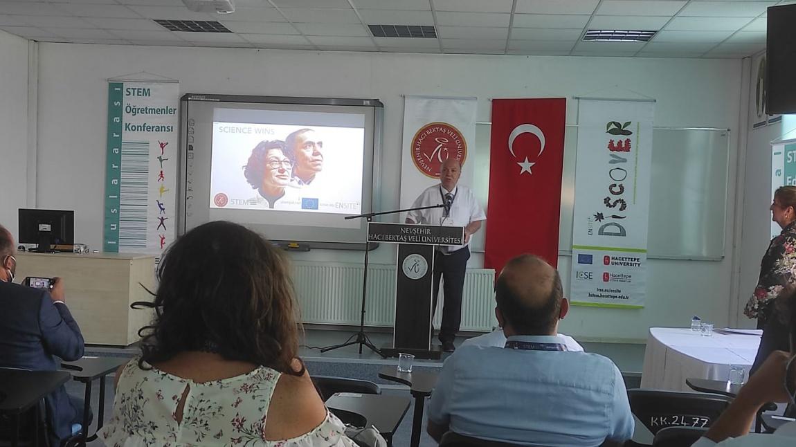Silifke Cumhuriyet Bilim ve Sanat Merkezi Olarak  28-29 Ağustos 2021 tarihlerinde Nevşehir Hacı Bektaş Üniversitesinde düzenlenen II. Uluslararası STEM Öğretmenler Konferansına katıldık.